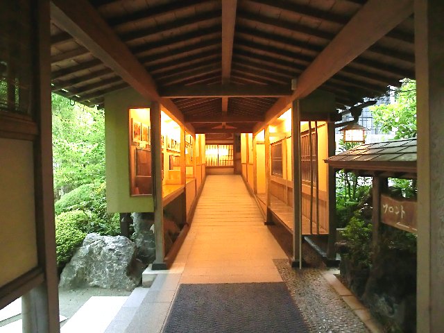 アップロードファイル 270-1.jpg